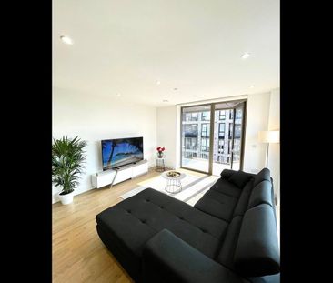 2 Bed Flat, Ducie St, M1 - Photo 2