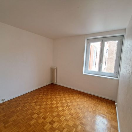 Location Appartement 3 pièces 63m² - Photo 4