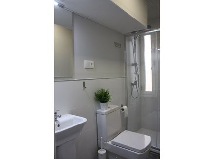 Bright double room in Puerta del Sol - Photo 5
