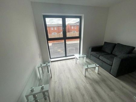 1 bedroom flat to rent - Photo 2