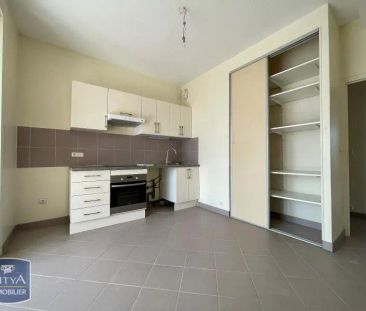 Appartement à louer 3 pièces 65m² - Photo 2