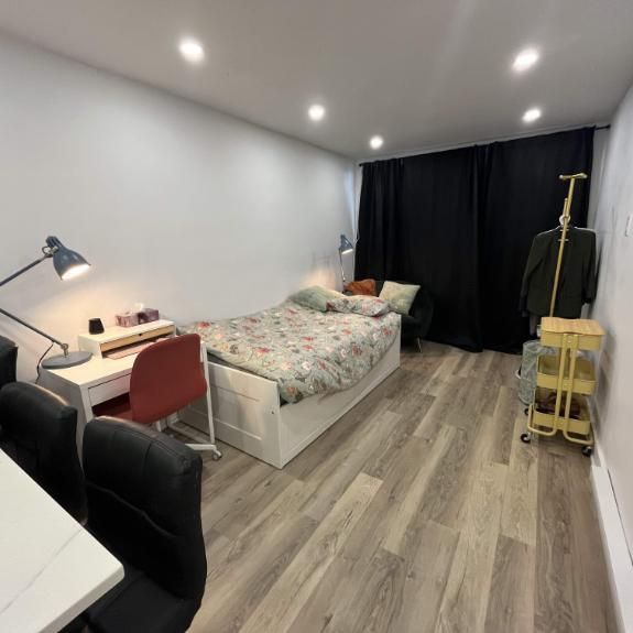 1 CH - 1 SDB - Montréal - $1,395 /mo - Photo 1