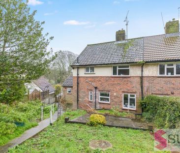 4 bedroom semi-detached house to rent - Photo 4