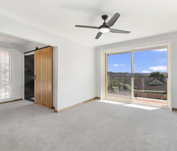 Freshly Renovated Four Bedroom Home With Study And Solar - Photo 2