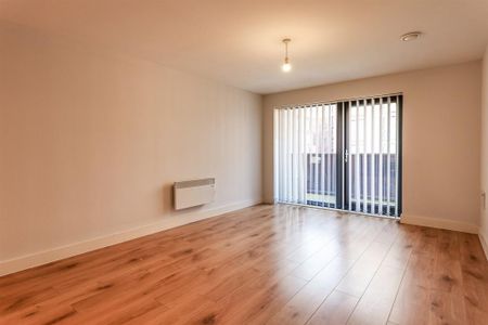 1 bedroom flat to rent - Photo 2