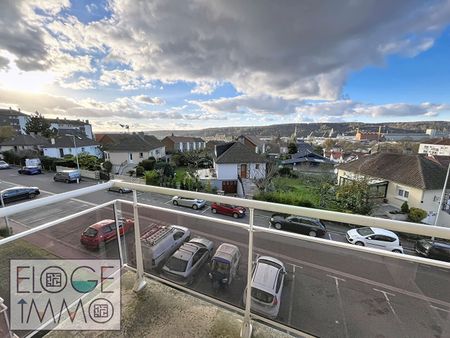 Location Appartement 4 pièces 72m² PETIT COURONNE 76650 - Photo 5