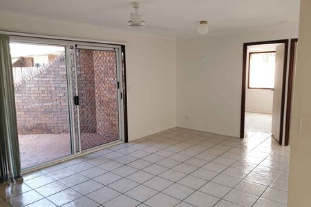 2/4 Ramilles Street Mount Coolum - Photo 2