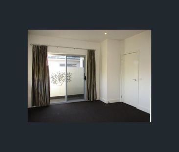 3/10 Blair Street, Bentleigh, Vic 3204 - Photo 4