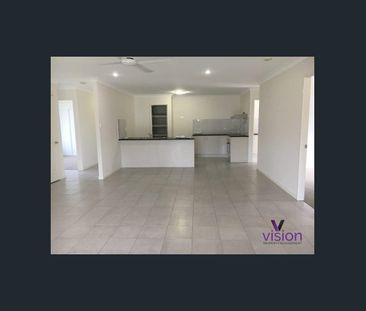 7 Bay Park Road, Wondunna, Qld 4655 - Photo 2