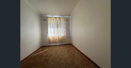 Neat & Tidy 3 Bedroom Home + Sleep out - Photo 4