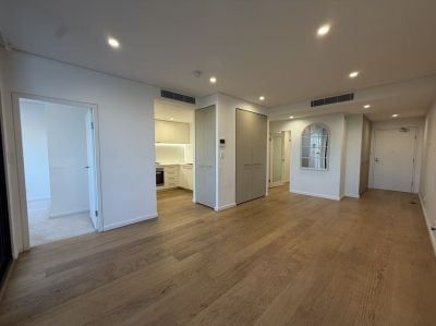 North Facing Small 2 Bedroom with Car Space - Photo 2