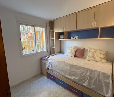 Apartment for long term rental with mountain views - Photo 6