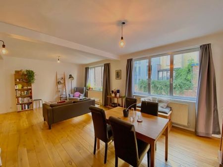 Appartement te huur - Foto 2