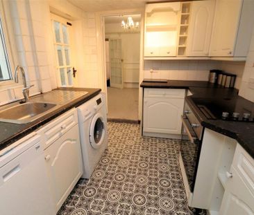 3 bedroom end of terrace house to rent - Photo 6