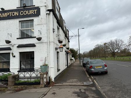 Studio to rent - Photo 5