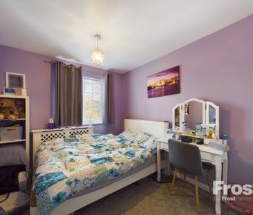School Road, Ashford, Surrey,TW15 - Photo 4