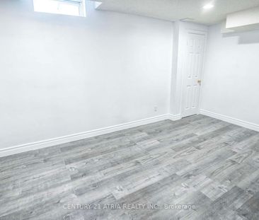 Detached Home For Lease | N8129686 - Photo 4