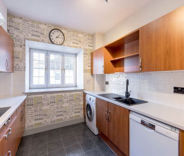 Syme Crescent, Morningside, Edinburgh - Photo 2
