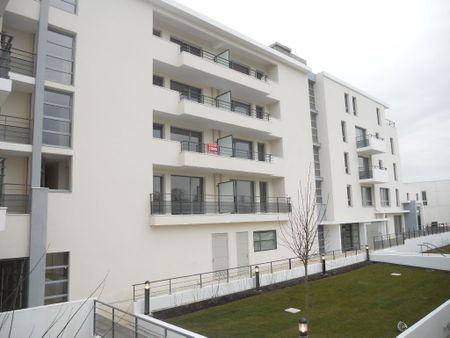 Location Appartement 3 pièces 58m² ST MICHEL SUR ORGE 91240 - Photo 4