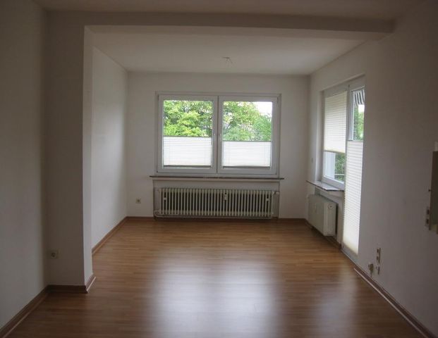 Wohnen im Siemensviertel - 2 Zimmer-Wohnung mit Balkon - Photo 1