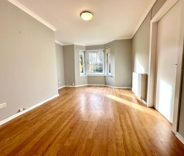 Crossveggate, Milngavie, Glasgow, G62 6RA - Photo 1