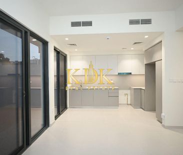 Community View | Prime Location | Spacious Villa - Photo 5