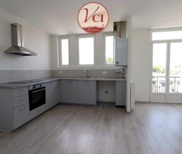 Location Appartement 2 pièces 42m² BELLERIVE SUR ALLIER 03700 - Photo 5