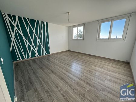 Location Appartement 3 pièces 58m² - Photo 3