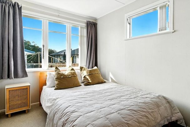 Beach Life 3 bedroom Home in Mount Maunganui - Photo 1