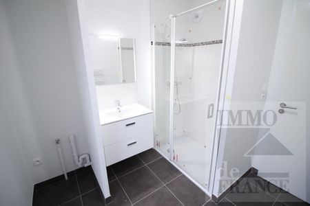 Location Appartement 2 pièces 48m² - Photo 5