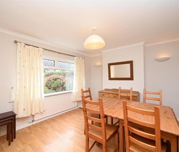 51 Beechill Park East, Belfast, BT8 6NY - Photo 2