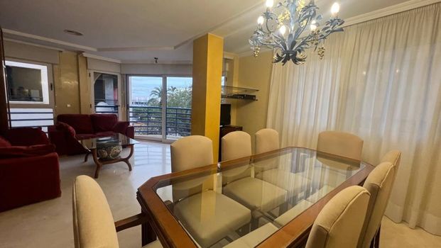 Beautiful modern apartment for long term rental in the center of Torrevieja - Photo 1