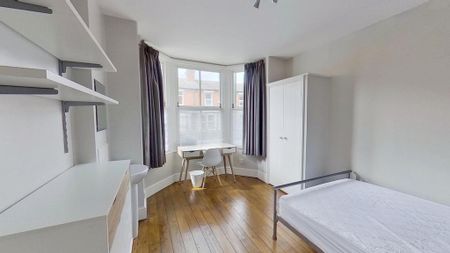 6 bedroom house to rent - Photo 3