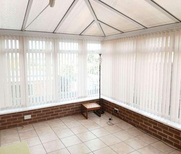 Jefferson Close, Lancaster, LA1 - Photo 4