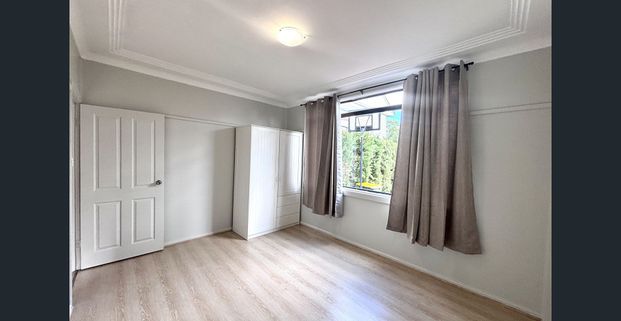 BEST LOCATION! - Photo 1