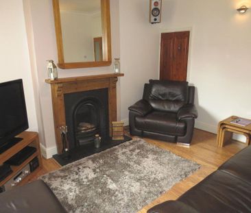 3 bedroom terraced house to rent - Photo 3