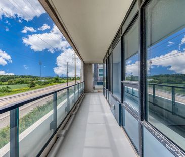 For Lease - 3220 William Coltson Avenue Unit# 314, Oakville, Ontario - Photo 2