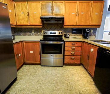 For Lease - 26 Dartmoor Drive Unit# Main, Toronto, Ontario - Photo 4