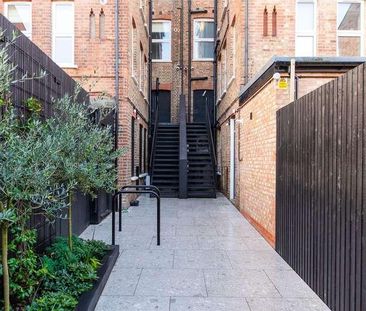 High Road, London, N12 - Photo 4