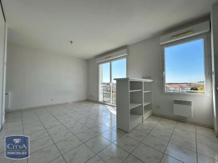 Appartement à louer 1 pièce 28m² - Photo 2