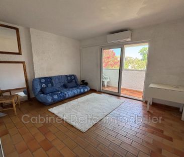 Location Appartement 1 pièce 22m² SIX FOURS LES PLAGES 83140 - Photo 2