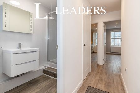 1 bedroom apartment to rent High Street, KT13 - Photo 3