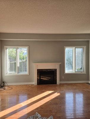 For Lease - 446 Pettite Trail Unit# Main Unit, Milton, Ontario - Photo 1