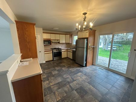 For Lease - 6 Montgomery Street Unit# Main Floor, Guelph, Ontario - Photo 5