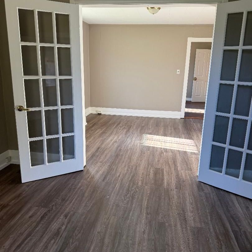 For Lease - 8948 Heritage Road, Brampton, Ontario - Photo 1