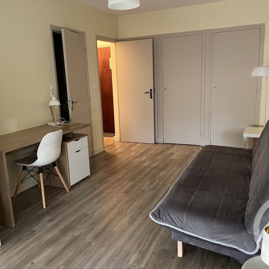 Location Appartement 1 pièce 25m² TROYES 10000 - Photo 1
