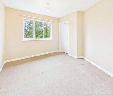 Tower Close, East Grinstead, West Sussex, RH19 - Photo 3