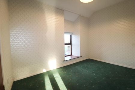 8 Aughnahoy Road, Portglenone, Ballymena, BT44 8BU - Photo 4