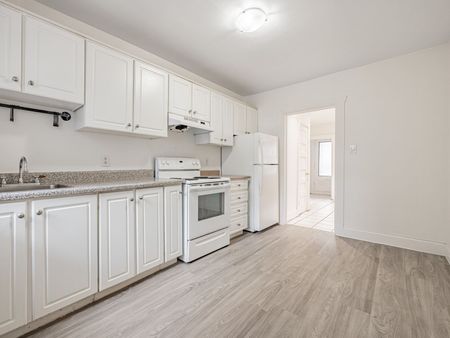 For Lease - 1317 King Street Unit# 1, Toronto, Ontario - Photo 3