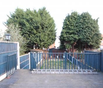 Calais Road, Burton upon Trent, DE13 - Photo 4